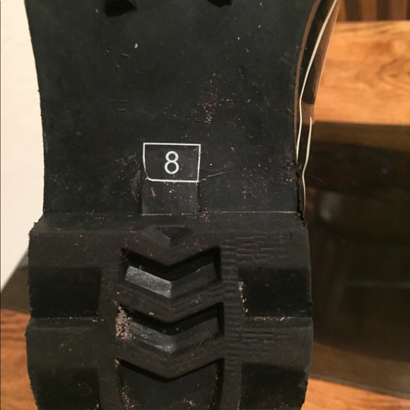 Zebra Print Rain Boots - Picture 5 of 5